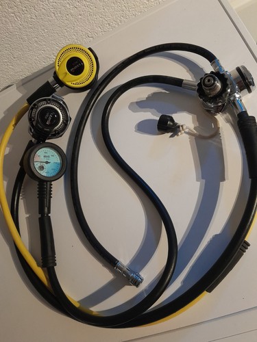 Mares abyss atemreglerset mit - atemreglerset,